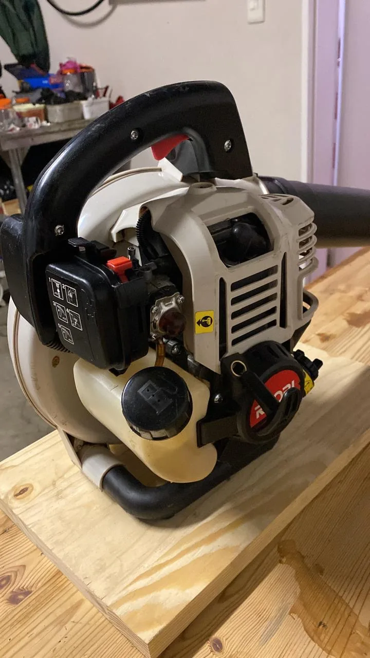 Rebuilt leafblower reassembled